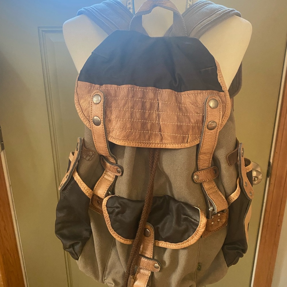 EUC TSD BRAND COTTON AND WAXED CANVAS BACKPACK/RUCKSACK